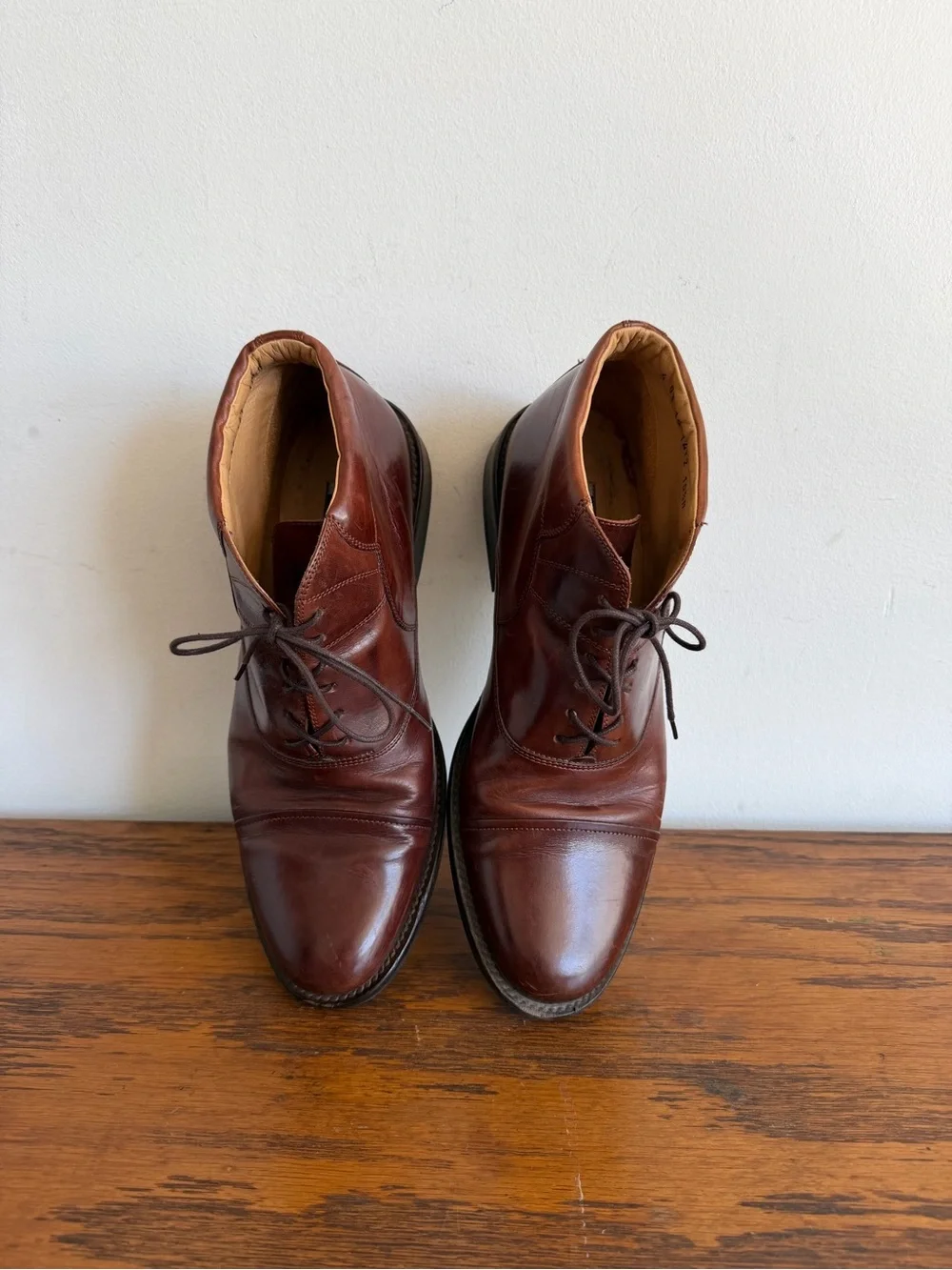Johnson & Murphy Brown Leather Cap-Toe Lace-Up Boots Men's size 10.5